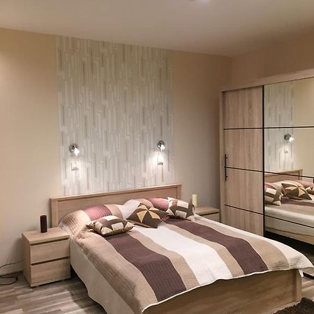 Solaris-Szeged Apartman Lägenhet Exteriör bild